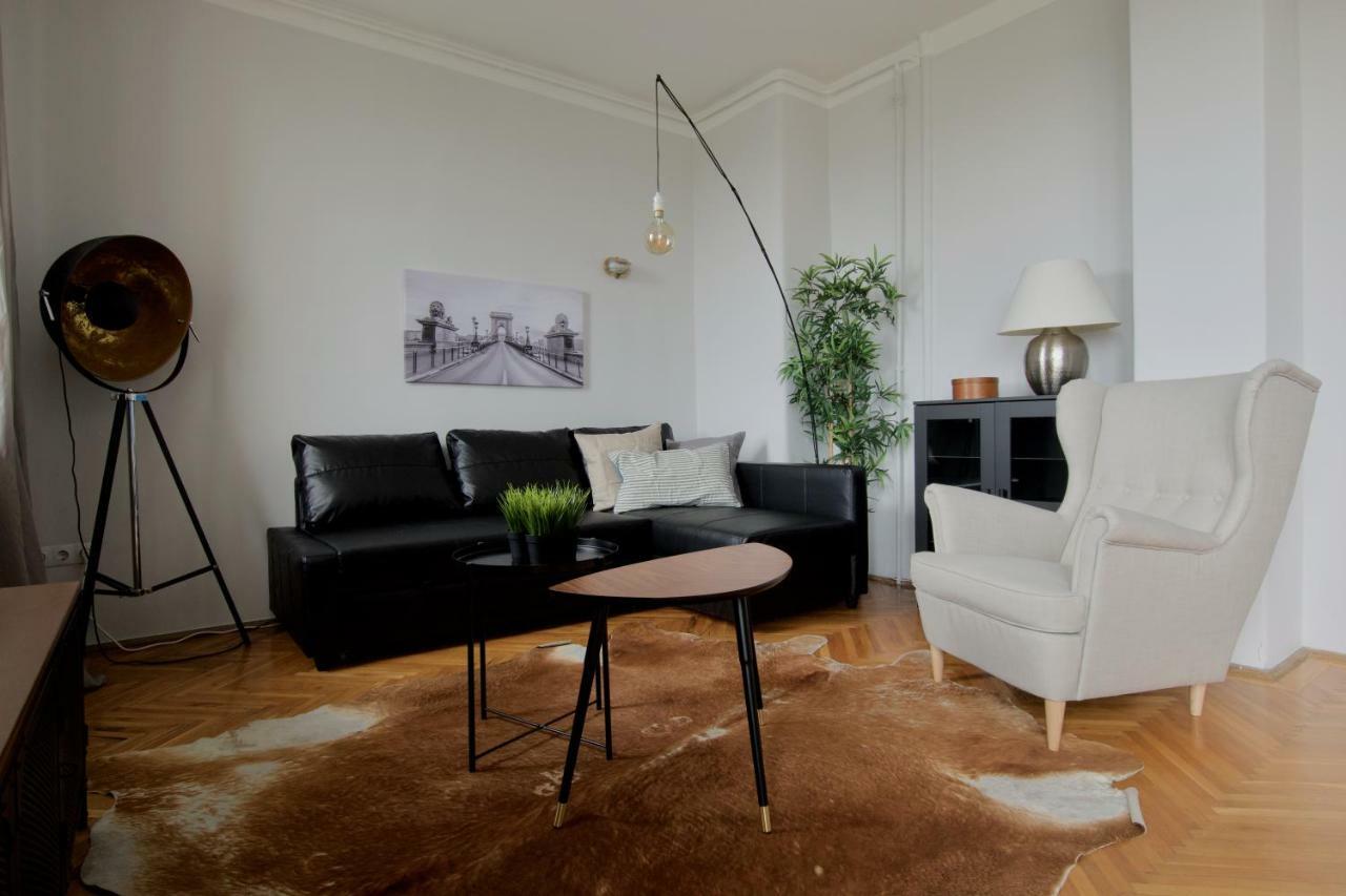 Standard Apartment By Hi5 - Incredible View With Terrace ブダペスト エクステリア 写真